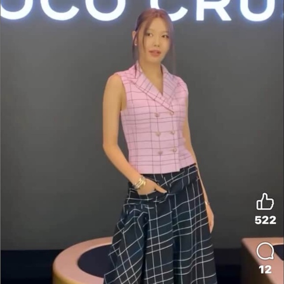 CHANEL 24S Vest. 38. Fits S - Picture 13 of 16